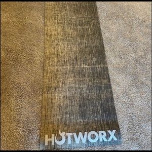 Hotworx Mat and Towel